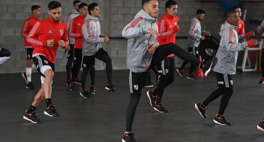 River Plate cerr� su preparaci�n para enfrentar a Villa D?&nbsp;lmine