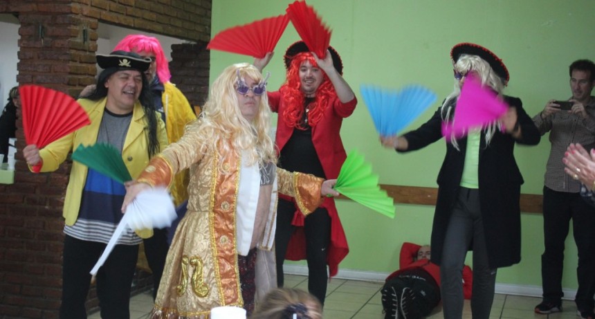 Con una divertida fiesta, cerr&oacute; la Colonia Municipal de Invierno