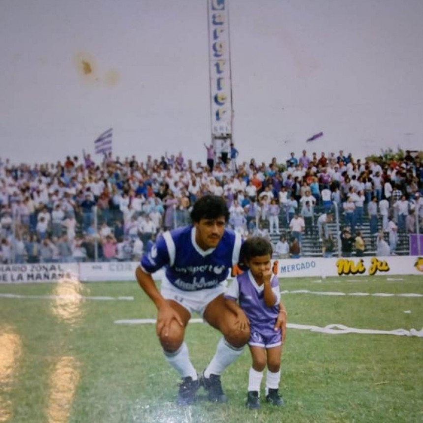 Pedro Galv&aacute;n en la previa de Villa D&aacute;lmine frente River Plate por Copa Argentina