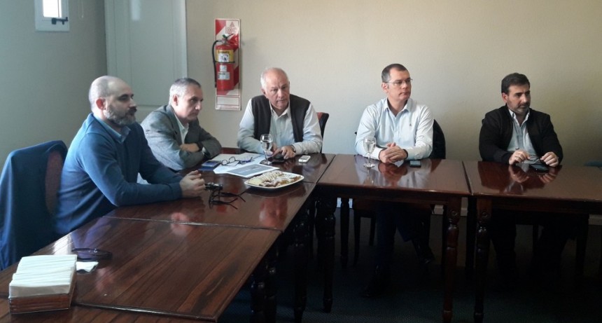 El tr&aacute;iler tur&iacute;stico bonaerense sale a la ruta y en agosto pasar&aacute; por Campana