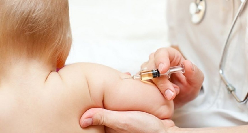 Recuerdan la importancia de la vacunaci&oacute;n contra la gripe en los grupos de riesgo