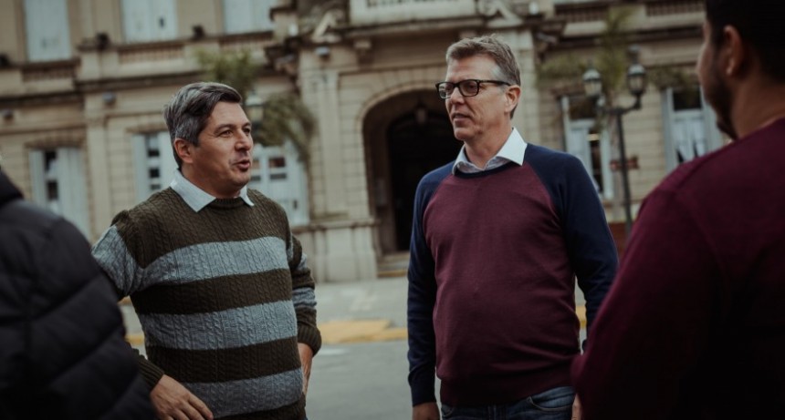  AXEL CANTLON: "LOS COMPROMISOS CON LAS ESCUELAS SE HACEN PARA CUMPLIRSE"