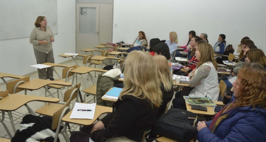 Directivos de primaria participaron de una importante capacitaci&oacute;n