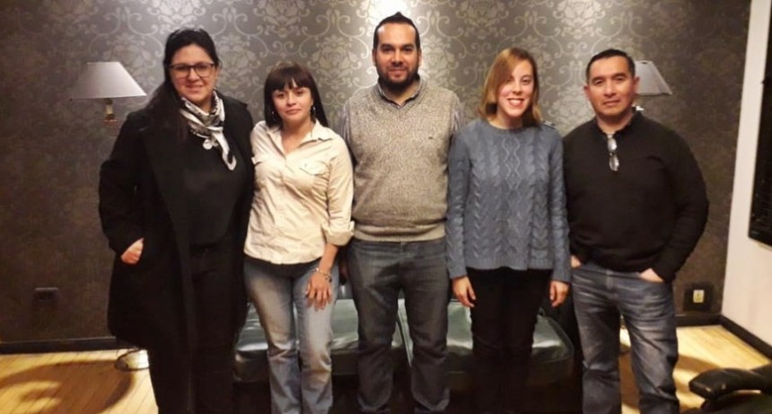 Padres y docentes impulsan un proyecto social  de mediaci&oacute;n escolar