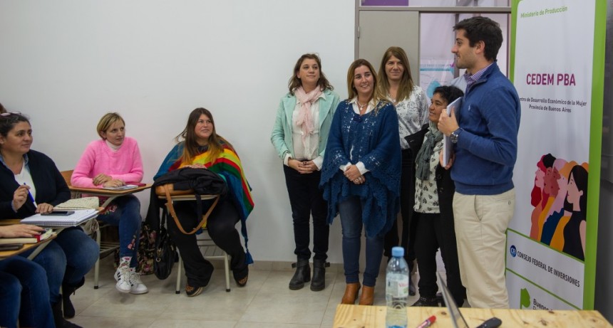 Mujeres emprendedoras concluyeron un importante ciclo de talleres 