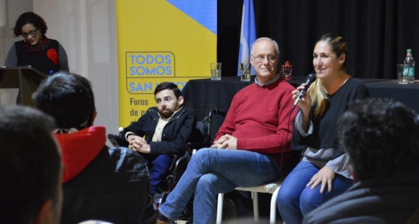 Rubén Romano estuvo junto al ex ministro Gollán en San Nicolás