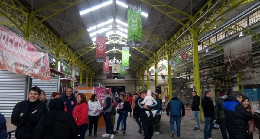 Precios Populares en el Mercado Concentrador Z&aacute;rate