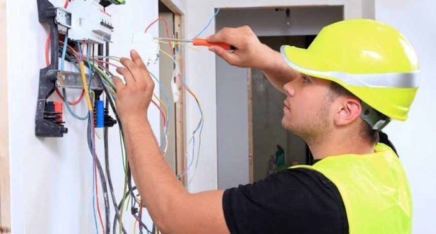 La Oficina Municipal de Empleo informa sobre dos nuevas b&uacute;squedas laborales