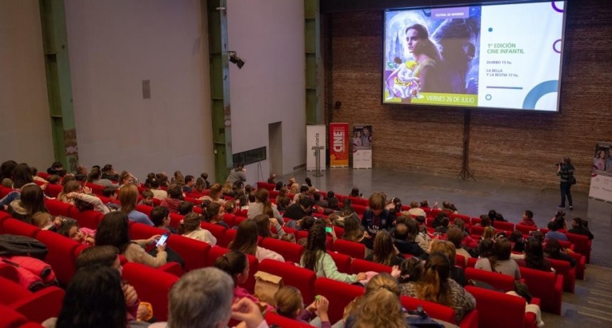 M&aacute;s de mil personas disfrutaron el Festival de Cine de Tenaris y Fundaci&oacute;n PROA