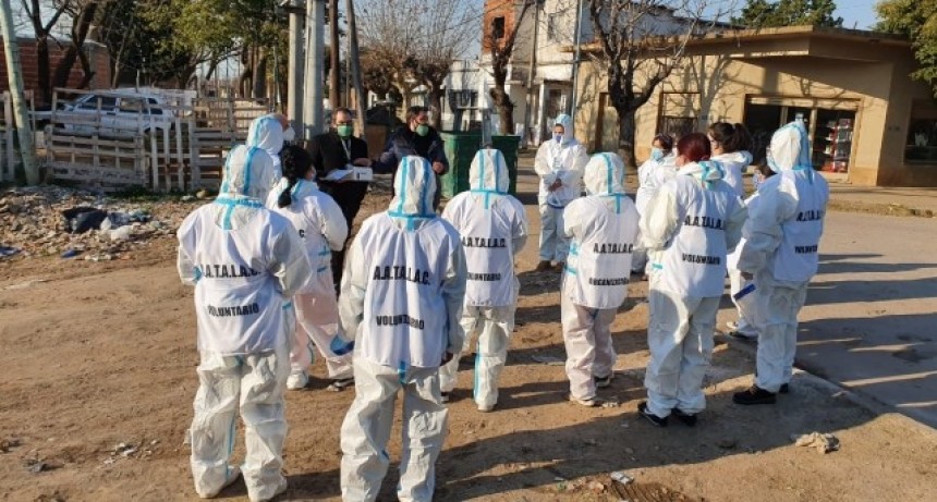 SALUD REALIZA OPERATIVO EN VILLA AZUL PARA SABER QUÉ PORCENTAJE TIENE ANTICUERPOS PARA COVID-19