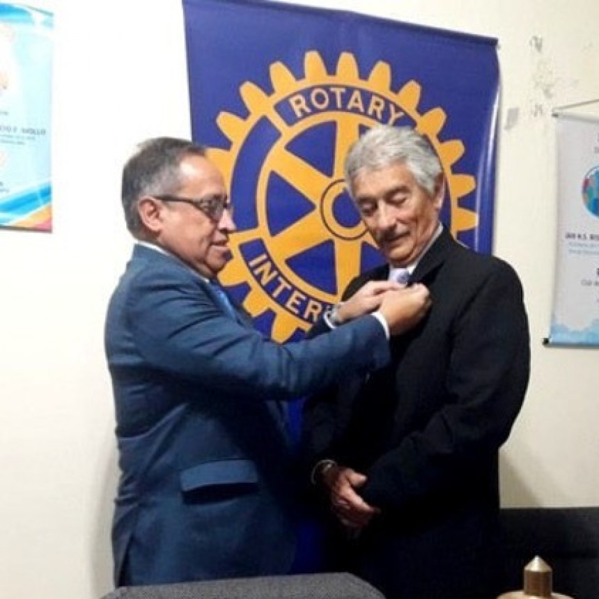 NUEVA JUNTA DIRECTIVA DE ROTARY CLUB CAMPANA