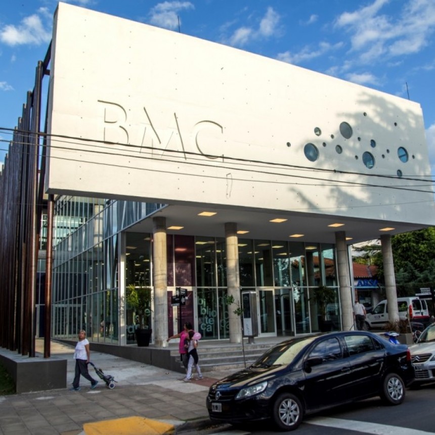 Sanitizan el edificio de la Biblioteca tras caso positivo de Covid - 19