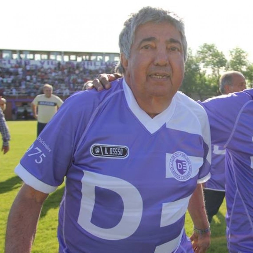 Villa Dálmine está de luto por el fallecimiento de su máximo goleador de la historia : Juan Alberto Martínez