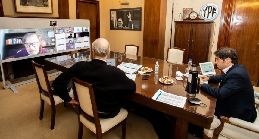 Kicillof encabezó un encuentro con el Comité de Expertos de la Provincia