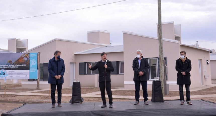 INFRAESTRUCTURA  Se entregaron nuevas viviendas en Carmen de Patagones 