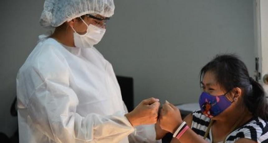 Intenso ritmo en la campaña de inmunización: Más 400 mil personas fueron vacunadas en un solo día en la Argentina