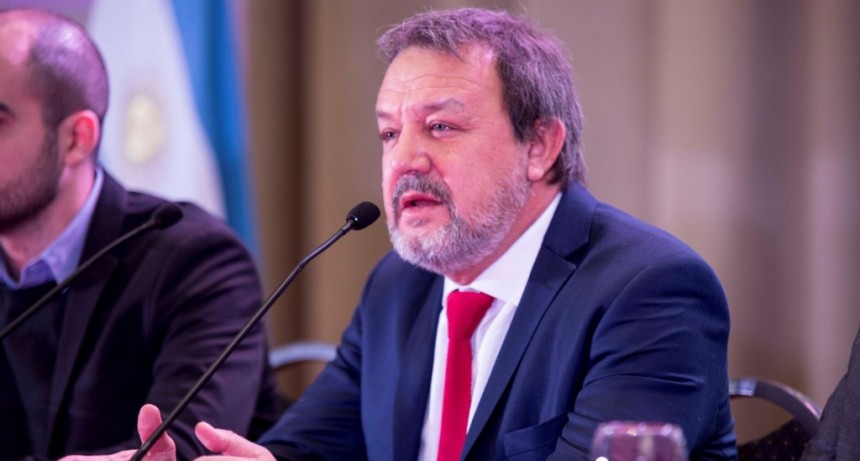 Roberto Costa presenta un libro para concejales con prólogo de María Eugenia Vidal