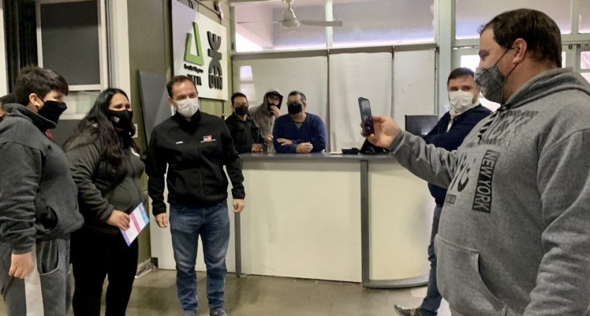 Abella recibió la primera dosis de la vacuna contra el Covid