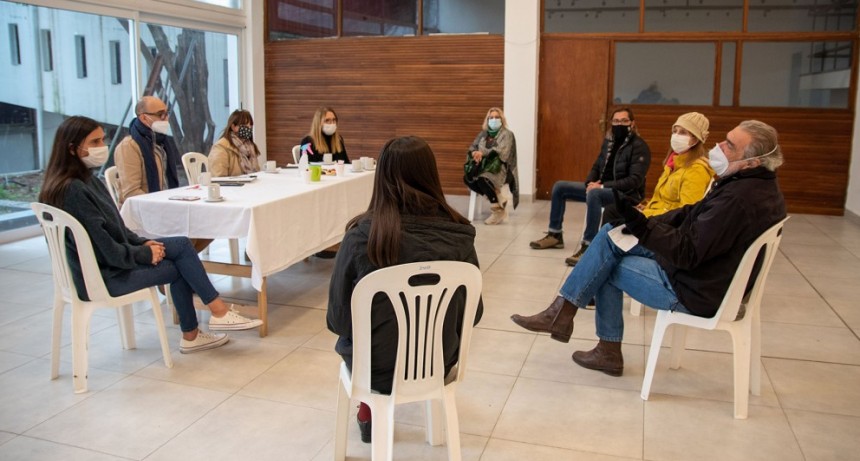 El Municipio convoca a artistas de la ciudad a sumarse a : Cultura para disfrutar