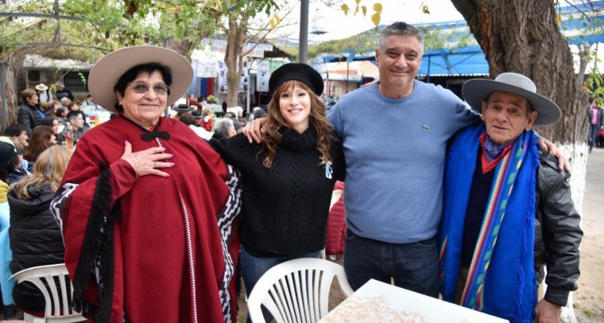Carlos Ortega celebró el Día de la Independencia cerca de los vecinos