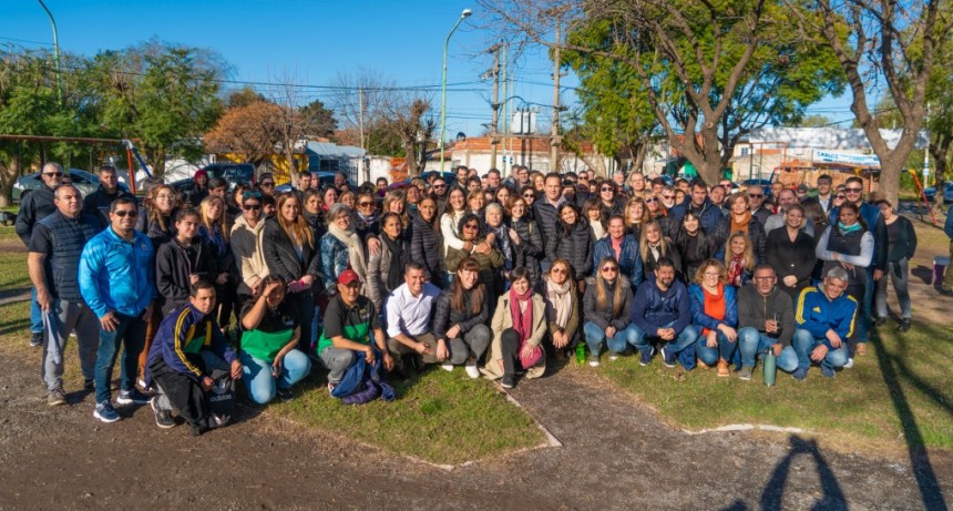 Integrantes del equipo de Abella conversaron con vecinos de Romano, Dallera y 9 de Julio 