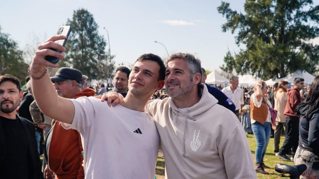 Achával acompañó la Fiesta Provincial del Locro en Zelaya