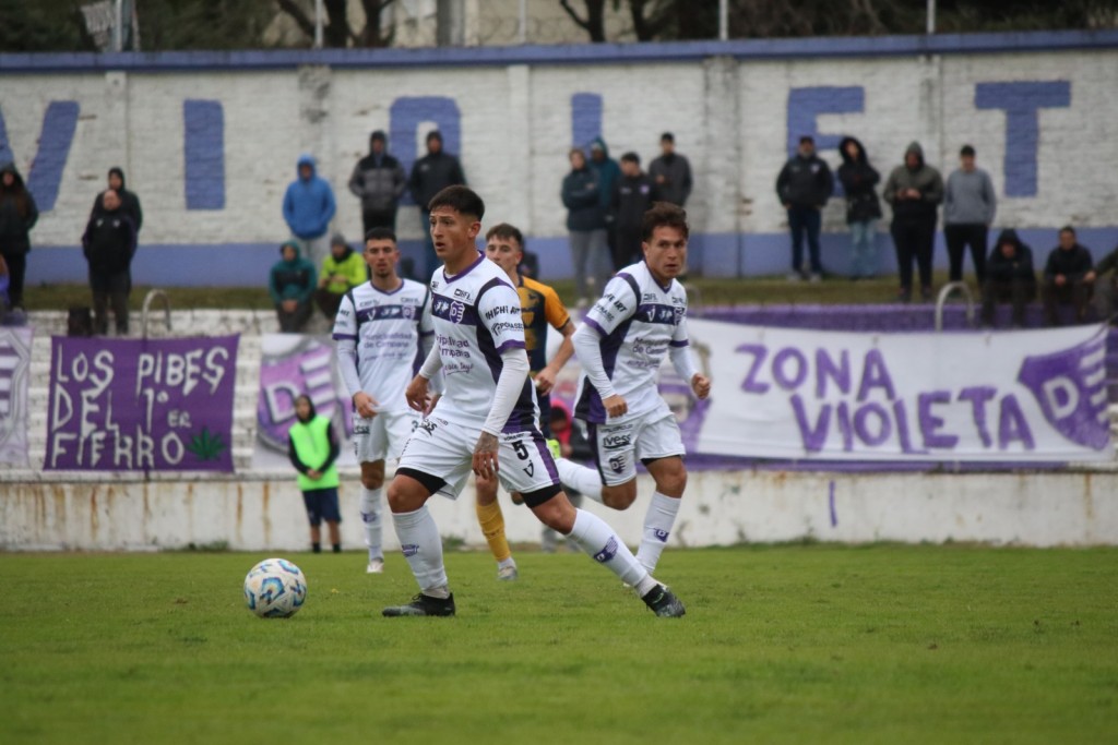 Villa Dálmine y una esperada victoria para empezar a subir en la tabla