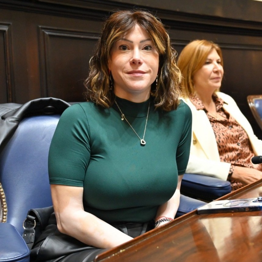 Mientras proscriben a Cristina, destruyen el empleo, el salario y la producción