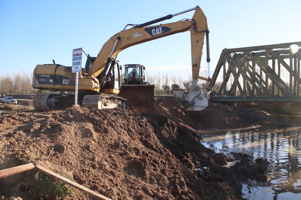 EL MUNICIPIO EST&Aacute; CONCRETANDO UN IMPORTANTE PLAN HIDR&Aacute;ULICO PARA PREPARARSE PARA LA LLEGADA DE &ldquo;EL NI&Ntilde;O&rdquo;