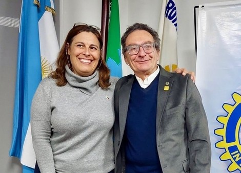 ROTARY CLUB CAMPANA RENOVACI&Oacute;N DE AUTORIDADES