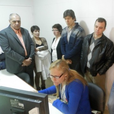La Comisi&oacute;n de Salud y Medio Ambiente visit&oacute; las instalaciones del Tom&oacute;grafo.