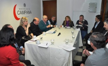 Autoridades de PAMI Central mantuvieron una reuni&oacute;n de trabajo con Funcionarios Municipales