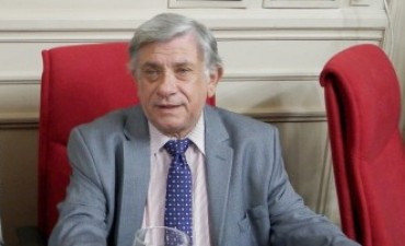 Bonola: &ldquo;pedimos informes para saber si el puente ubicado sobre el Arroyo de la Cruz a la altura de TECMACO cuenta con las habilitaciones correspondientes&rdquo;