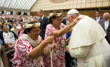 El papa Francisco agradeci&oacute; las "condolencias"