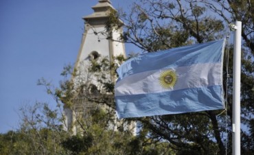 El Municipio invita a embanderar e iluminar edificios en conmemoraci&oacute;n del Aniversario del Fallecimiento del Gral. San Mart&iacute;n