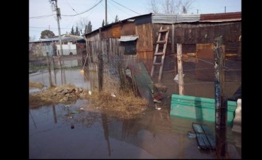 Oscar Trujillo propuso eximir de tasas a los afectados por la inundaci&oacute;n.