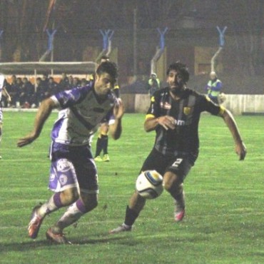 VILLA DALMINE Y CHACARITA JUNIORS EMPATARON 0 A 0