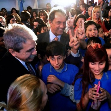 Al inaugurar Escuela T&eacute;cnica en Campana SCIOLI: "Argentina se ha reindustrializado, ha recuperado  la cultura de la producci&oacute;n y del trabajo"
