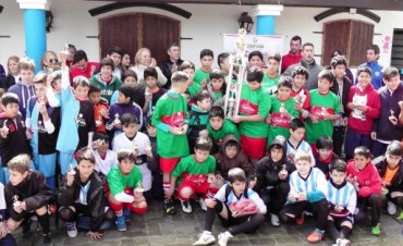 La Intendente Giroldi acompa&ntilde;&oacute; la Final de la Categor&iacute;a &ldquo;A&rdquo; del Torneo Infanto-Juvenil de F&uacute;tbol &ldquo;Pasi&oacute;n por Mi Barrio&rdquo;