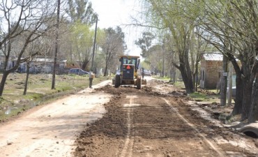 Barrio San Cayetano: Obras y Servicios P&uacute;blicos realiza el mejoramiento de la calle Z&aacute;rate