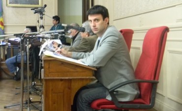 &ldquo;EL UNICO FUNDAMENTO PARA JUSTIFICAR EL VETO DEL EJECUTIVO FUE DESPRESTIGIAR AL AUTOR DEL PROYECTO&rdquo;  expreso el Concejal Mariano Raineri