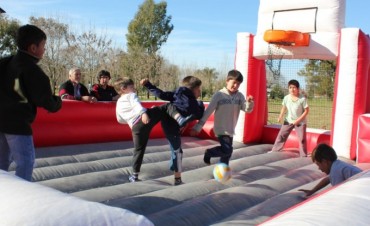 Cientos de chicos disfrutaron las vacaciones de invierno con actividades itinerantes