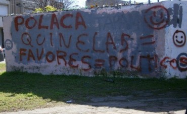 Andrea Garc&iacute;a se refiri&oacute; a las pintadas sobre su persona que aparecieron en paredones de la ciudad