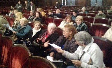 Adultos mayores disfrutaron de un concierto en la Facultad de Derecho de la UBA