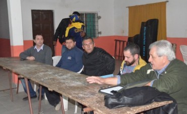 Vecinos de Las Acacias se reunieron con autoridades municipales y concejales