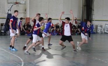 Handball masculino: cadetes y juveniles contin&uacute;an en los Juegos Bonaerenses