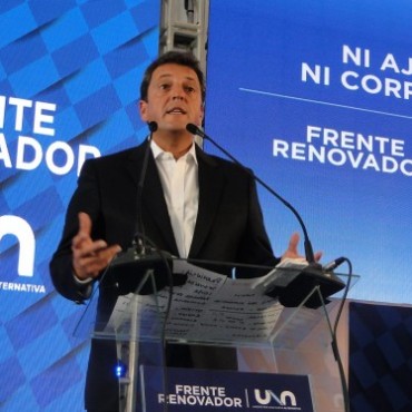GHIONE Y COLELLA PARTICIPARON DEL CONGRESO DE LA PROVINCIA DE BUENOS AIRES DEL FRENTE RENOVADOR UNA
