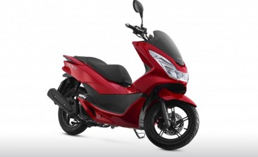 HONDA SUMA A SU LINE UP DE MOTOCICLETAS  EL NUEVO SCOOTER PCX150