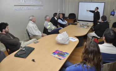 La Autoridad Regulatoria Nuclear realiz&oacute; una reuni&oacute;n informativa en Campana 