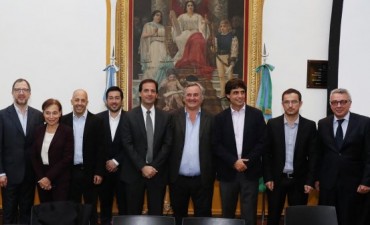 Abella present&oacute; el potencial industrial de la ciudad ante empresarios americanos